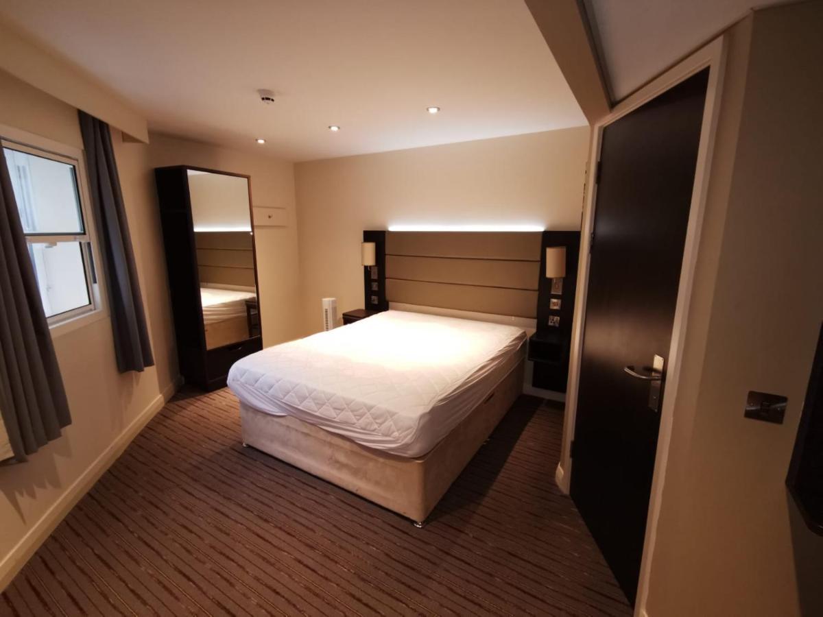 Silurian Hotel Newport Нюпорт Екстериор снимка