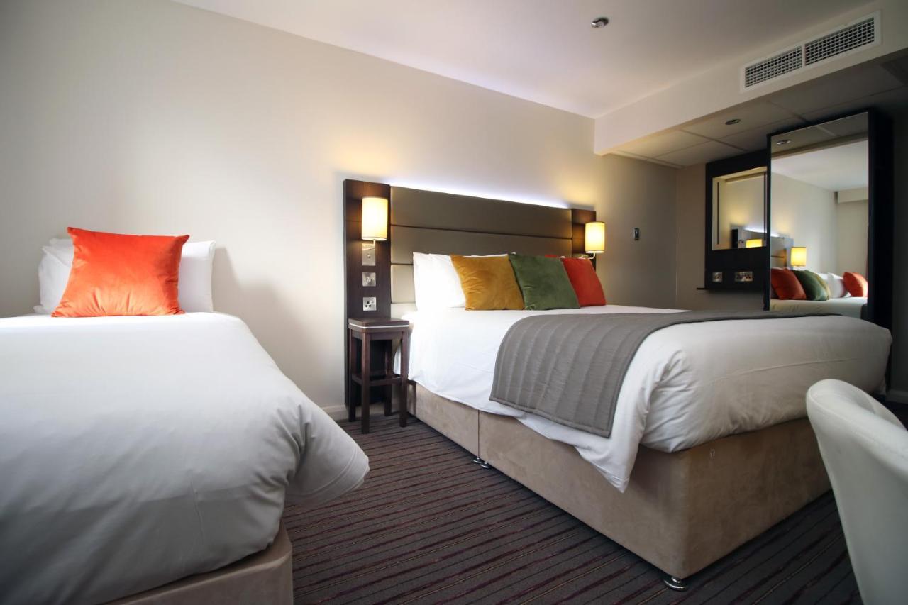 Silurian Hotel Newport Нюпорт Екстериор снимка