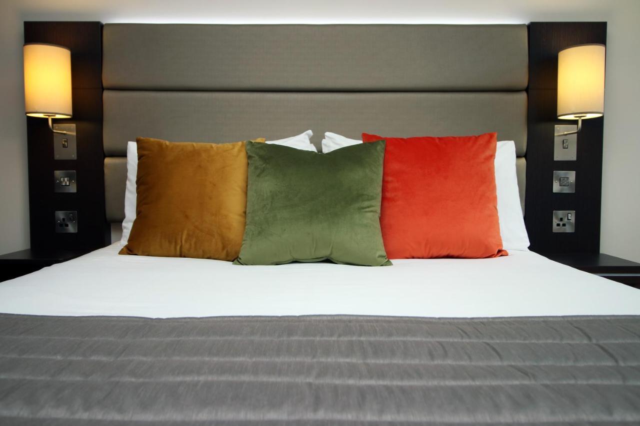 Silurian Hotel Newport Нюпорт Екстериор снимка