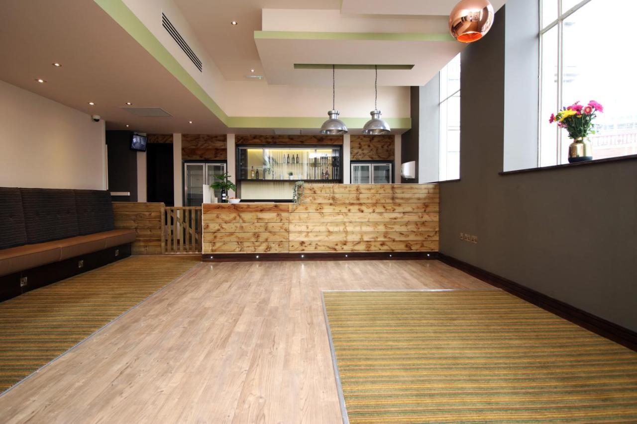 Silurian Hotel Newport Нюпорт Екстериор снимка